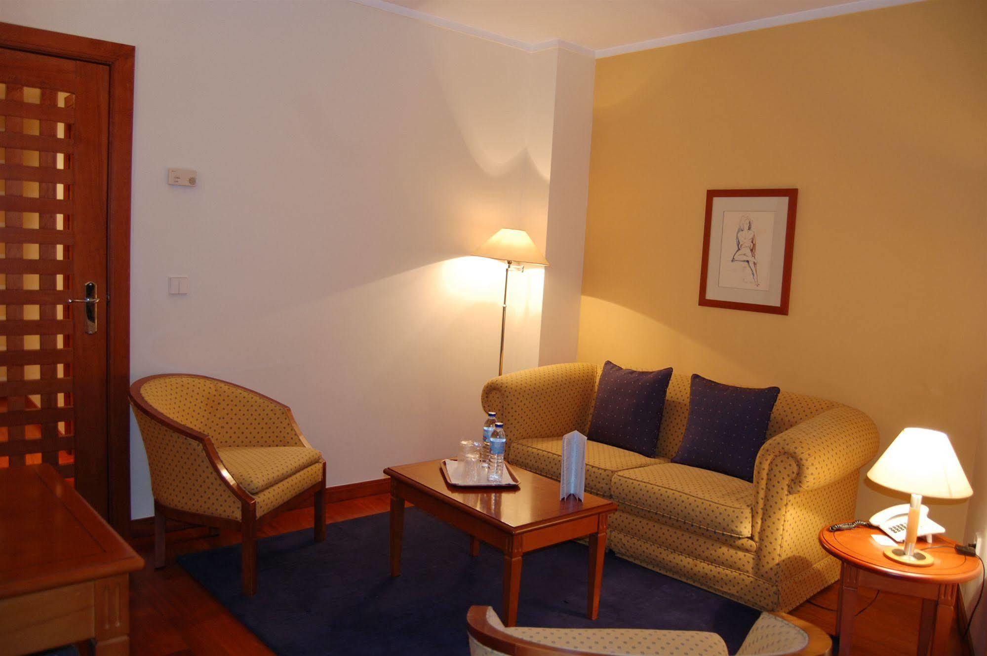 Hotel Central Parque Maia  Exterior photo